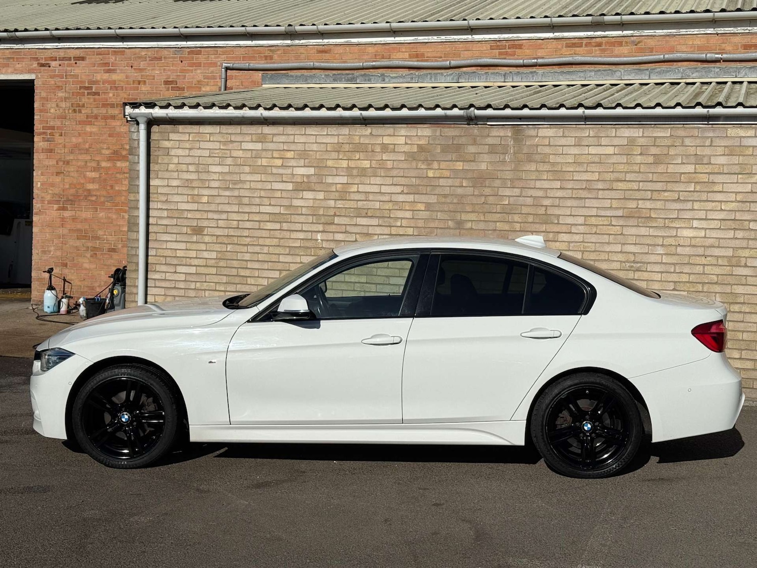 Used BMW 3 Series 2018 for sale - 77652986: Photo 40