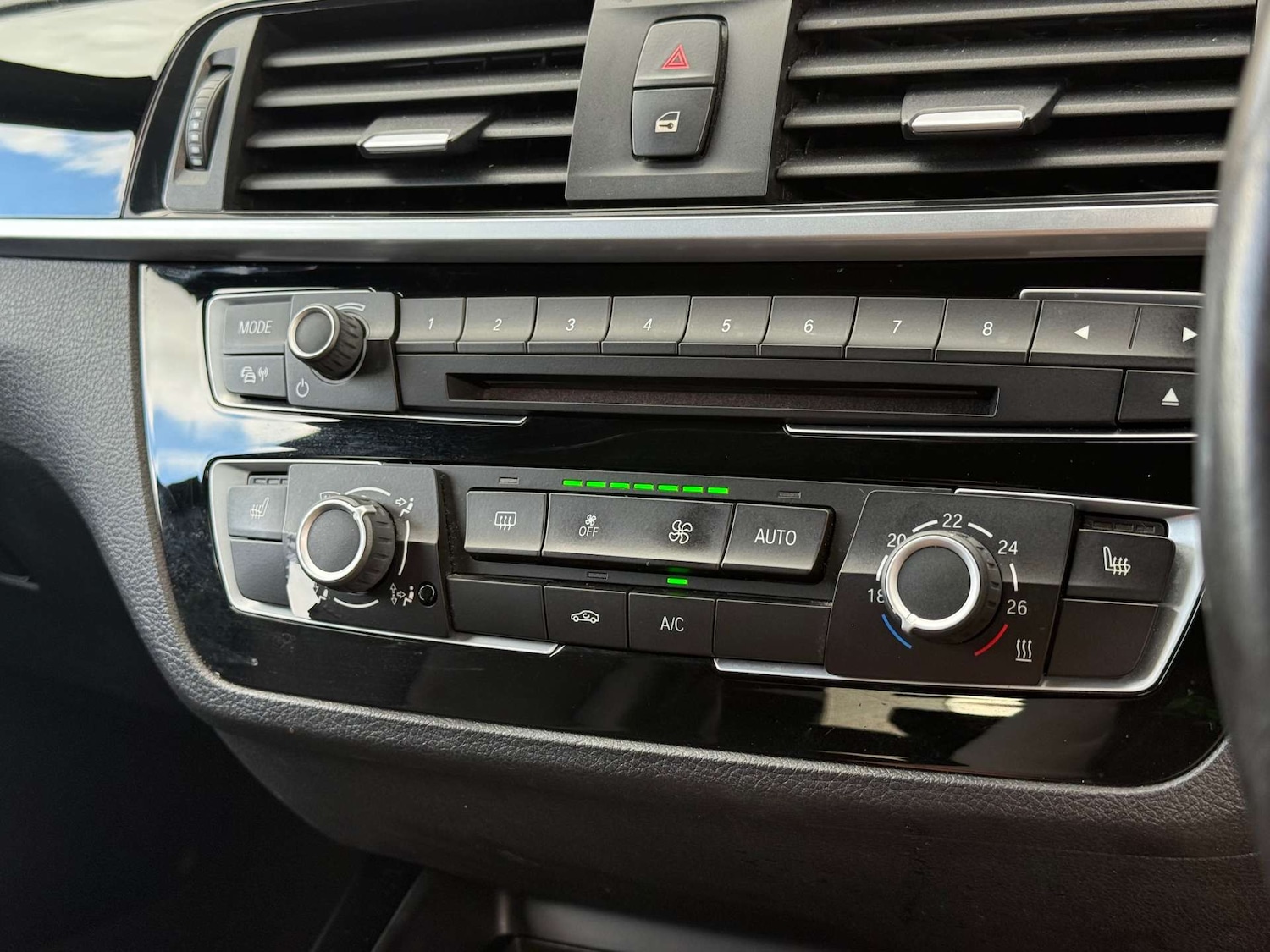 Used BMW 1 Series 2019 for sale - 77077011: Photo 67