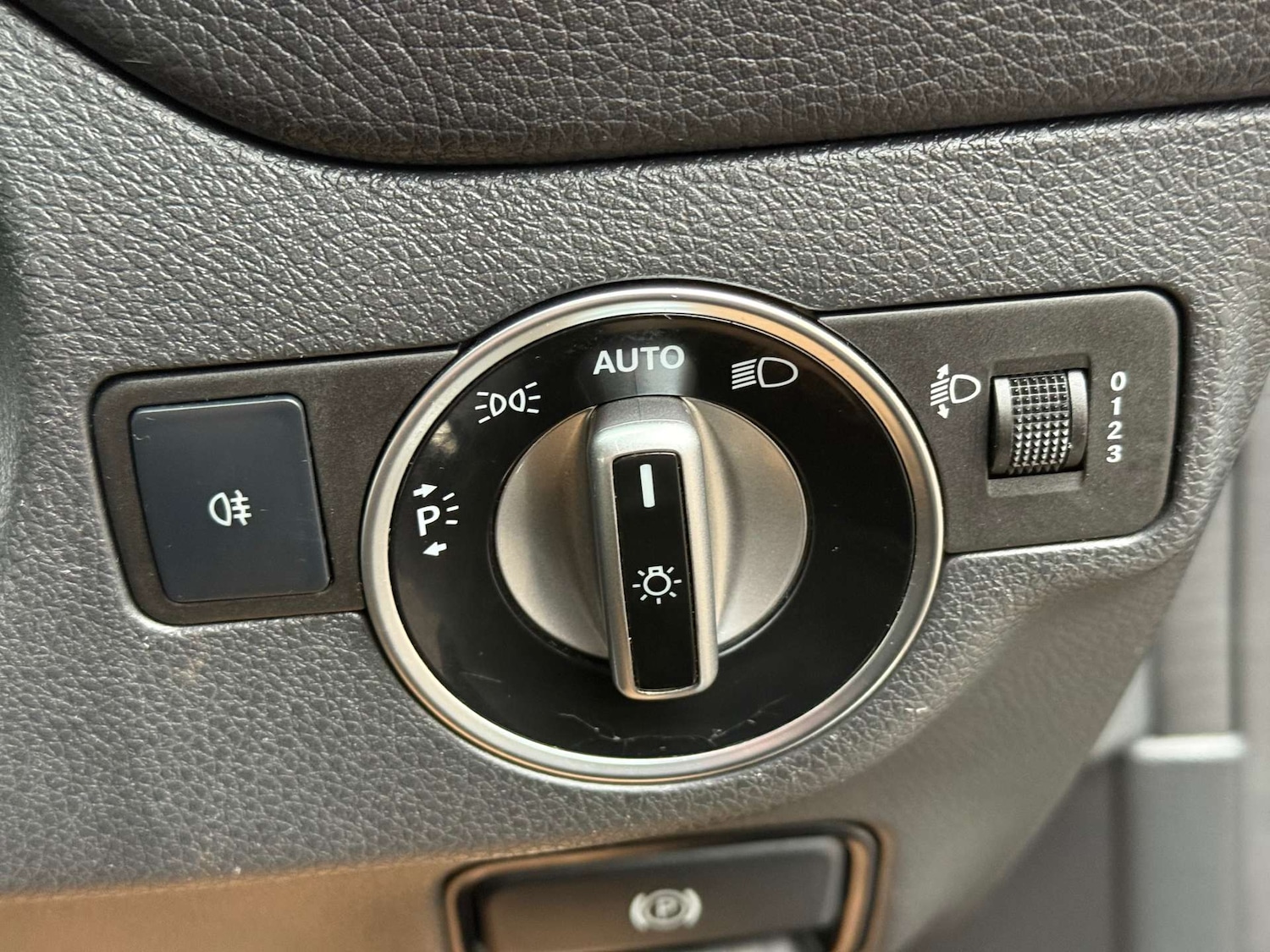 Used Mercedes-Benz CLA 2018 for sale - 76919187: Photo 46