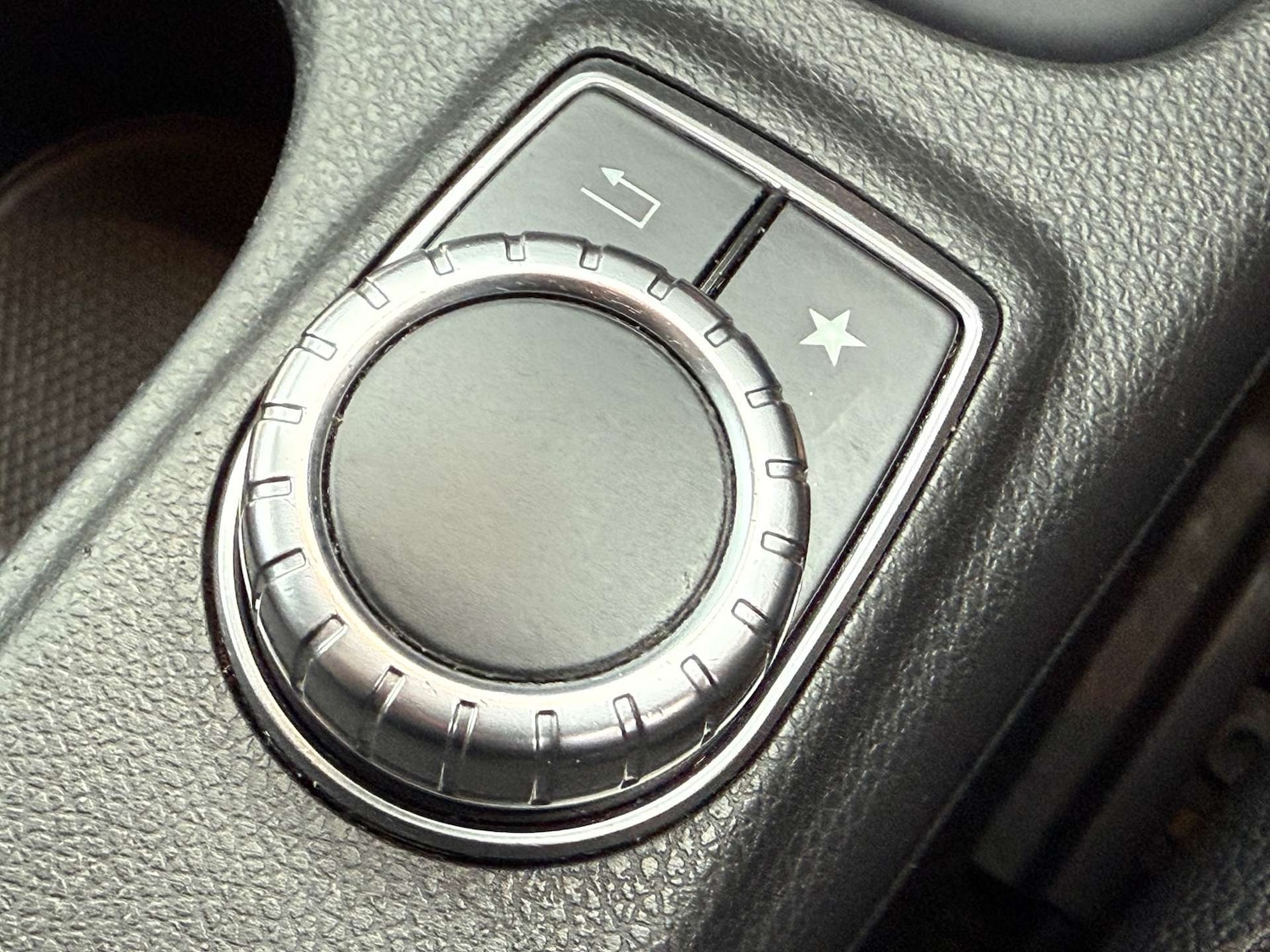 Used Mercedes-Benz CLA 2018 for sale - 76919187: Photo 52