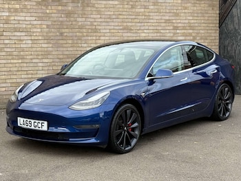 Tesla - Model 3
