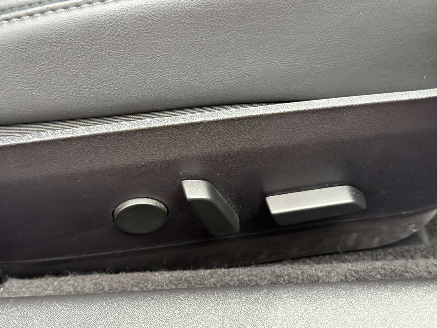 Used Tesla Model 3 2020 for sale - 76197214: Photo 48