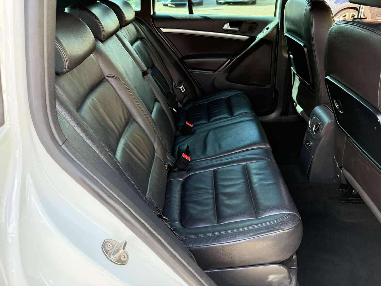 Used Volkswagen Tiguan 2015 for sale - 76118368: Photo 34