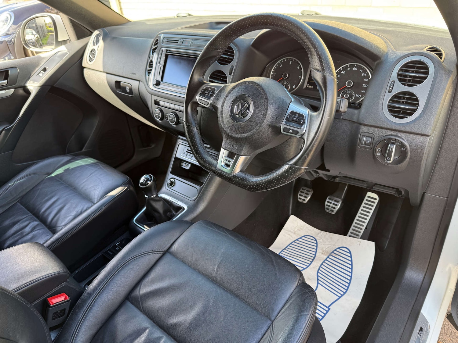 Used Volkswagen Tiguan 2015 for sale - 76118368: Photo 5