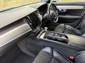 Used Volvo V90 2017 for sale - 78053766: Photo