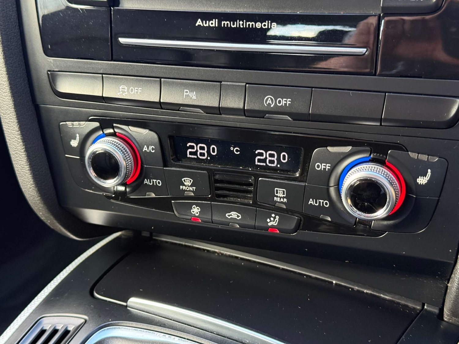 Used Audi A4 2014 for sale - 78068245: Photo 45