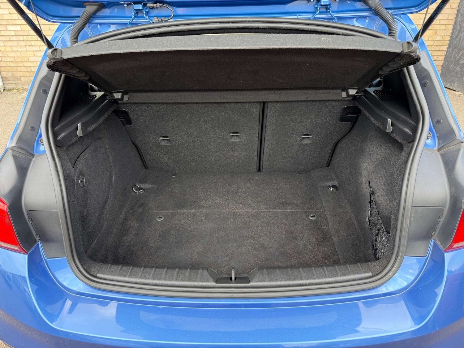 Vehicle 39