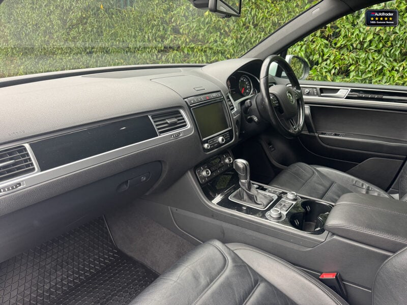 Used Volkswagen Touareg 2015 for sale - 77041792: Photo 12