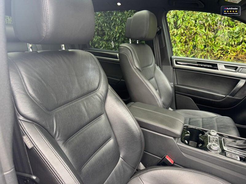 Used Volkswagen Touareg 2015 for sale - 77041792: Photo 21