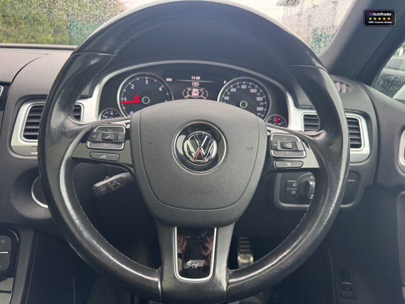Used Volkswagen Touareg 2015 for sale - 77041792: Photo 23