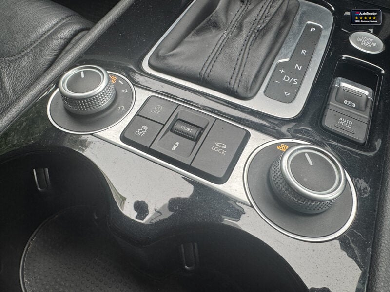 Used Volkswagen Touareg 2015 for sale - 77041792: Photo 34