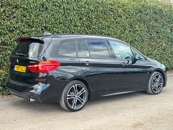 Used BMW 2 Series 2017 for sale - 77917418: Photo