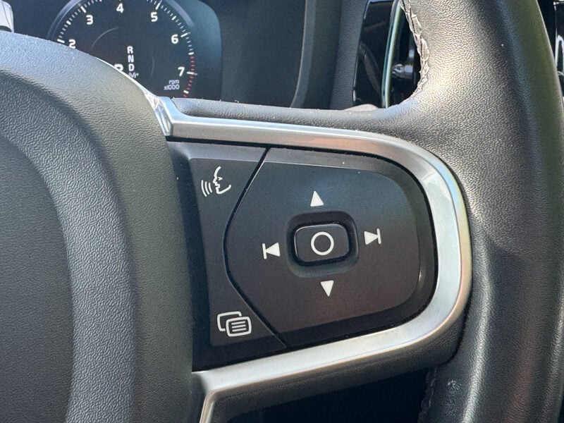 Used Volvo V60 2021 for sale - 77530427: Photo 17