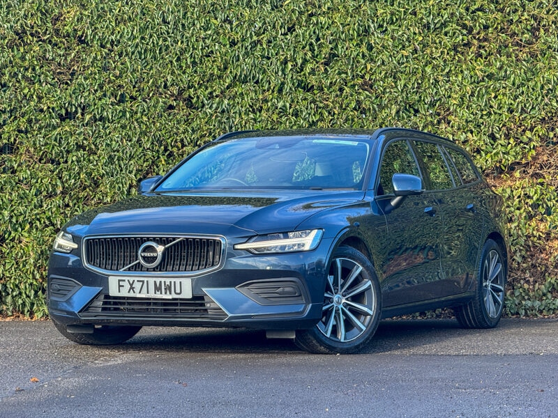 Used Volvo V60 2021 for sale - 77530427: Photo 2
