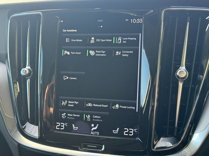 Used Volvo V60 2021 for sale - 77530427: Photo 25