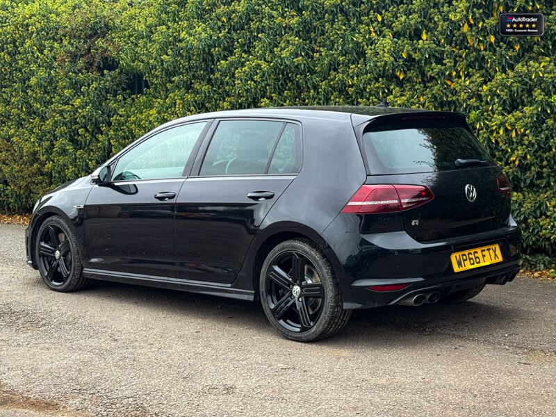 Used Volkswagen Golf 2016 for sale - 77042232: Photo 35