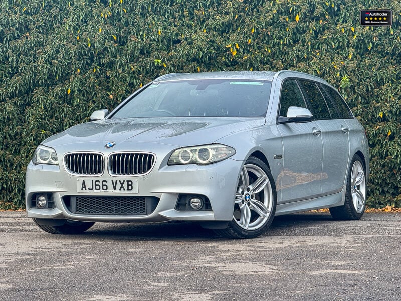 Used BMW 5 Series 2017 for sale - 77042289: Photo 2