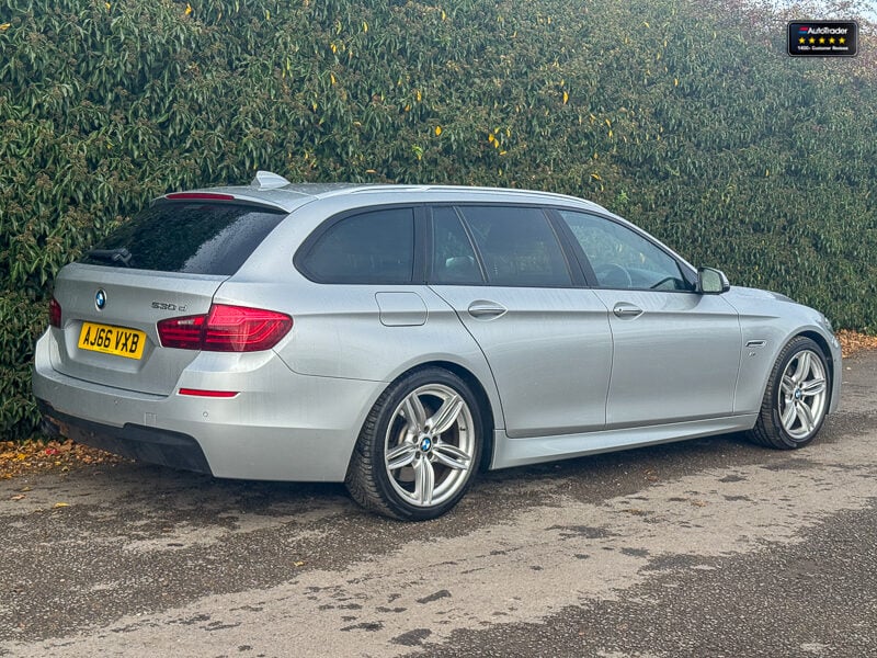 Used BMW 5 Series 2017 for sale - 77042289: Photo 4