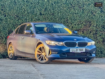 Used BMW 3 Series 2021 for sale - 77041860: Photo