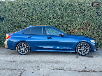 Used BMW 3 Series 2021 for sale - 77041860: Photo