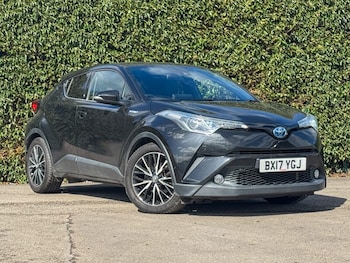 Used Toyota C-HR 2017 for sale - 77758824: Photo