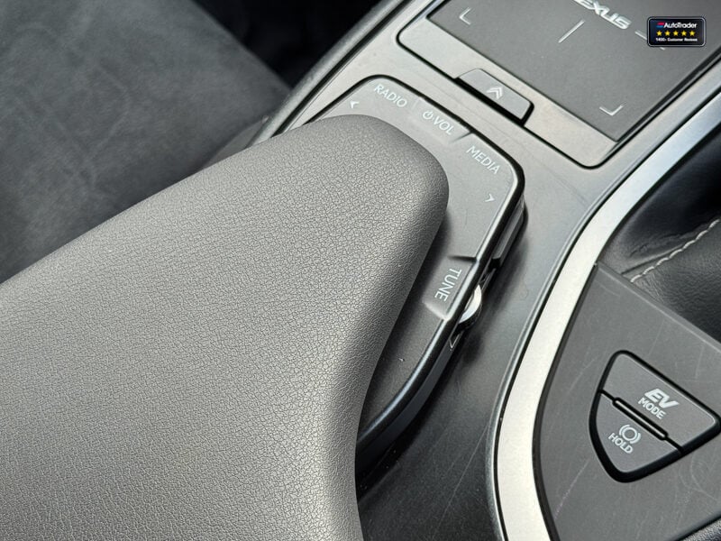 Used Lexus UX 2021 for sale - 77042280: Photo 28