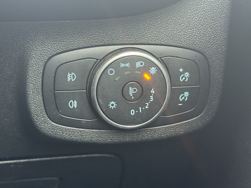 Used Ford Fiesta 2019 for sale - 77602110: Photo 18