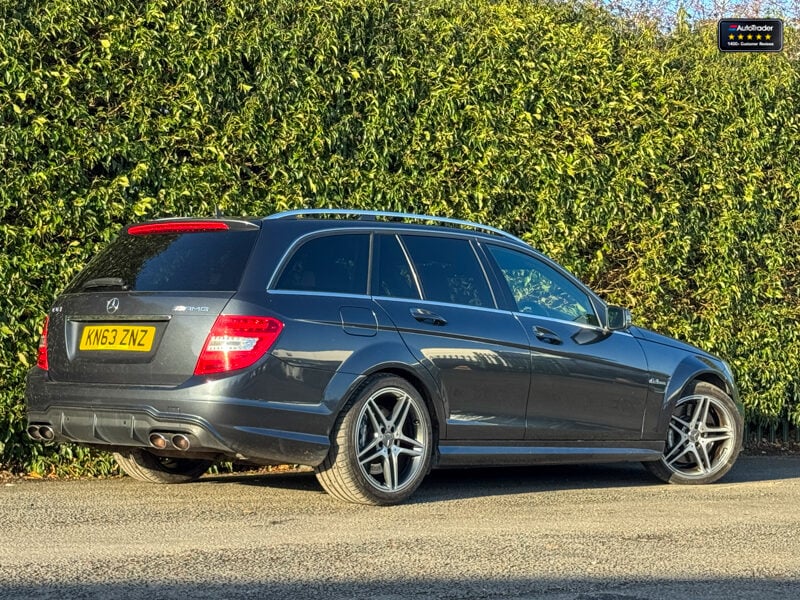 Used Mercedes-Benz C Class 2013 for sale - 77041810: Photo 4