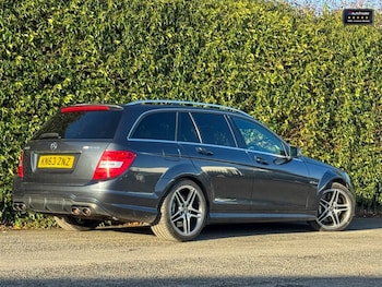 Used Mercedes-Benz C Class 2013 for sale - 77041810: Photo
