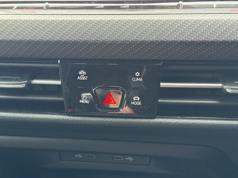 Used Volkswagen Golf 2020 for sale - 77041777: Photo 23