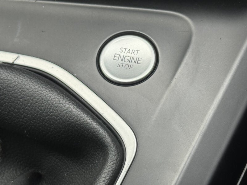 Used Volkswagen Golf 2020 for sale - 77041777: Photo 25