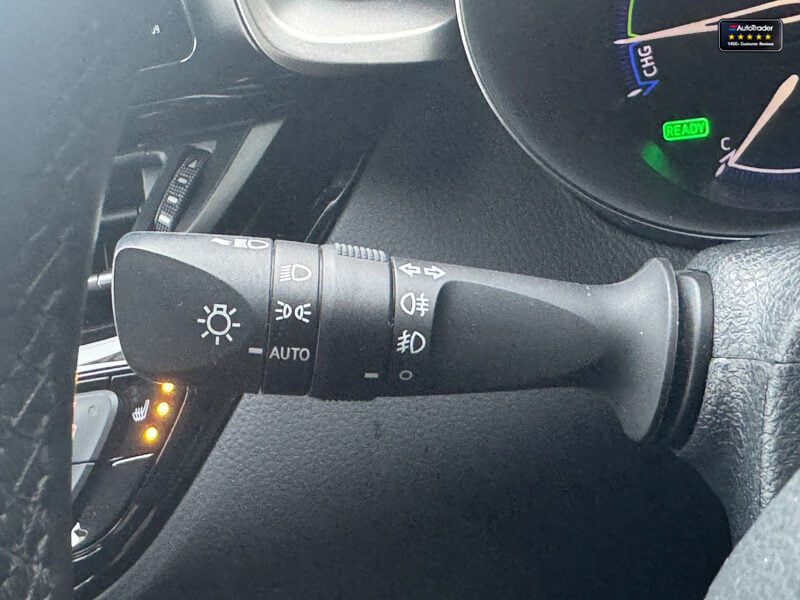 Used Toyota C-HR 2019 for sale - 77042305: Photo 15