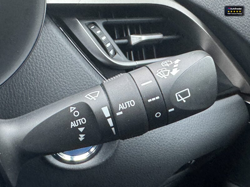 Used Toyota C-HR 2019 for sale - 77042305: Photo 16