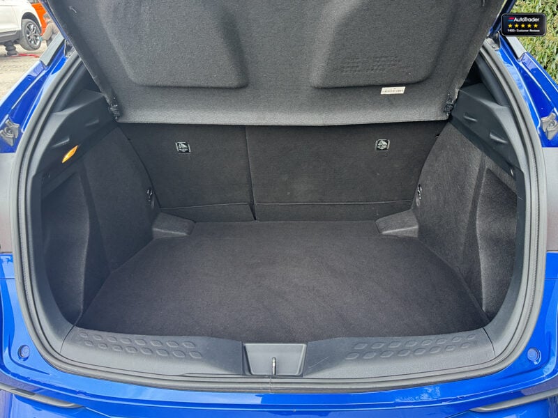 Used Toyota C-HR 2019 for sale - 77042305: Photo 8