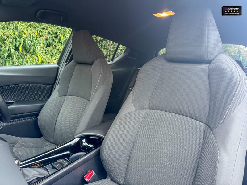 Used Toyota C-HR 2019 for sale - 77042305: Photo 9