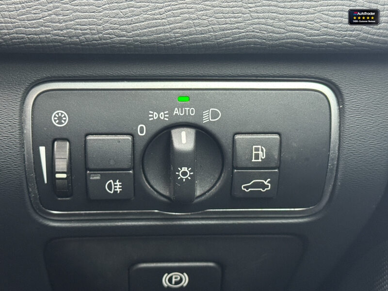 Used Volvo XC60 2016 for sale - 77041671: Photo 18