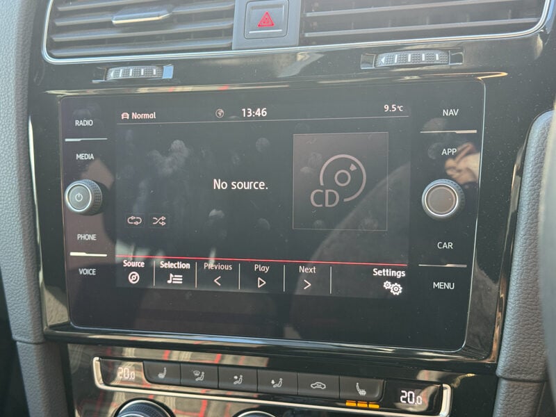 Used Volkswagen Golf 2018 for sale - 77568516: Photo 24