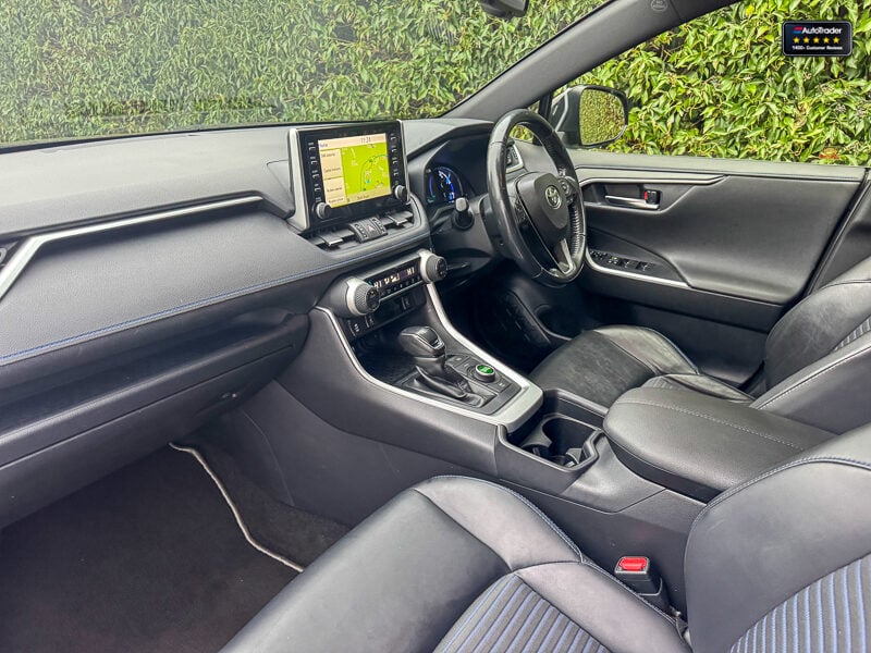 Used Toyota RAV4 2019 for sale - 77037243: Photo 11