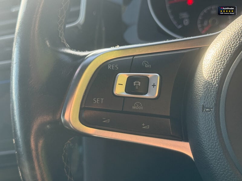 Used Volkswagen Golf 2016 for sale - 77041683: Photo 11