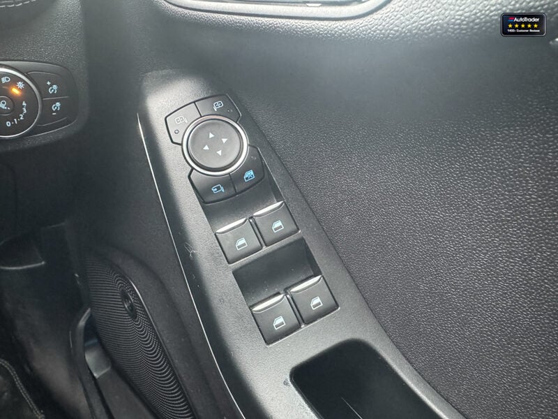 Used Ford Fiesta 2020 for sale - 77041655: Photo 32