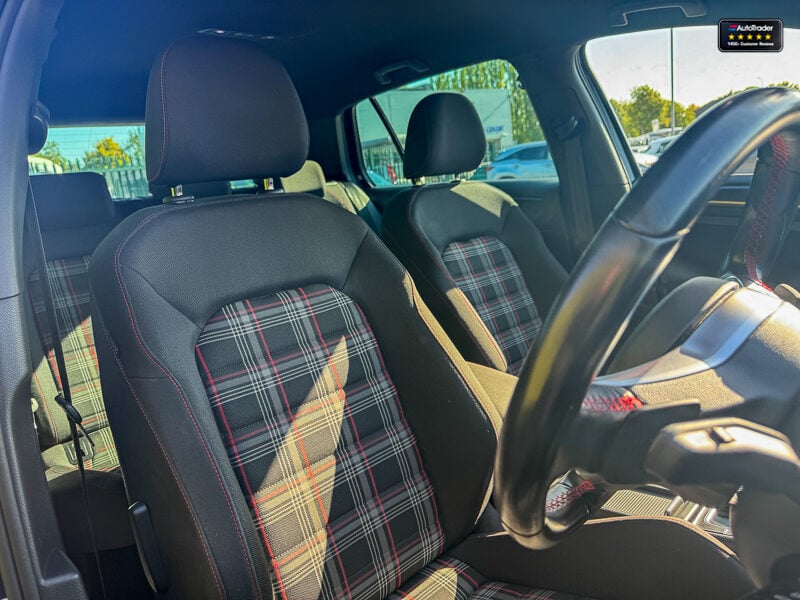 Used Volkswagen Golf 2019 for sale - 77042249: Photo 11