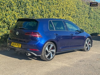 Used Volkswagen Golf 2019 for sale - 77042249: Photo