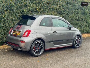 Used Abarth 595 2018 for sale - 77042288: Photo