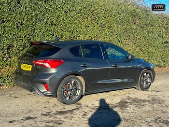 Used Ford Focus 2019 for sale - 77041730: Photo