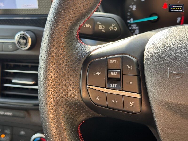 Used Ford Focus 2020 for sale - 77042301: Photo 13