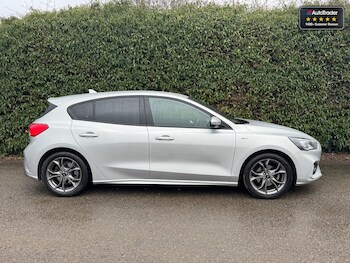 Used Ford Focus 2021 for sale - 77490796: Photo