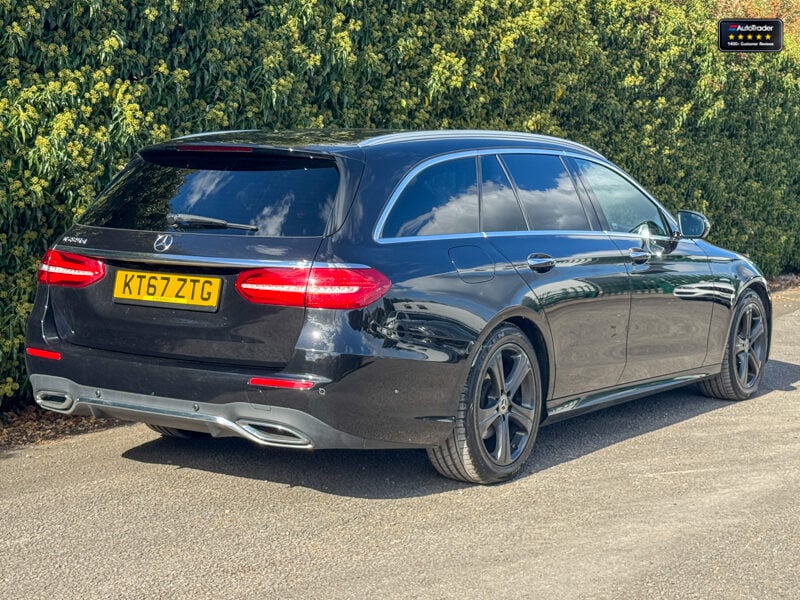 Used Mercedes-Benz E Class 2018 for sale - 77042239: Photo 4