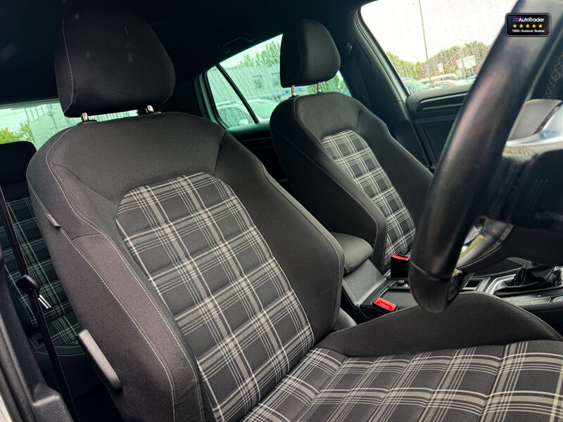 Used Volkswagen Golf 2015 for sale - 77432745: Photo 11