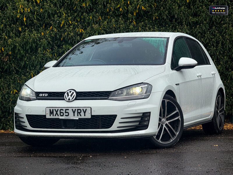 Used Volkswagen Golf 2015 for sale - 77432745: Photo 2