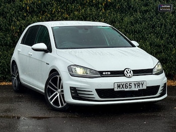 Used Volkswagen Golf 2015 for sale - 77432745: Photo